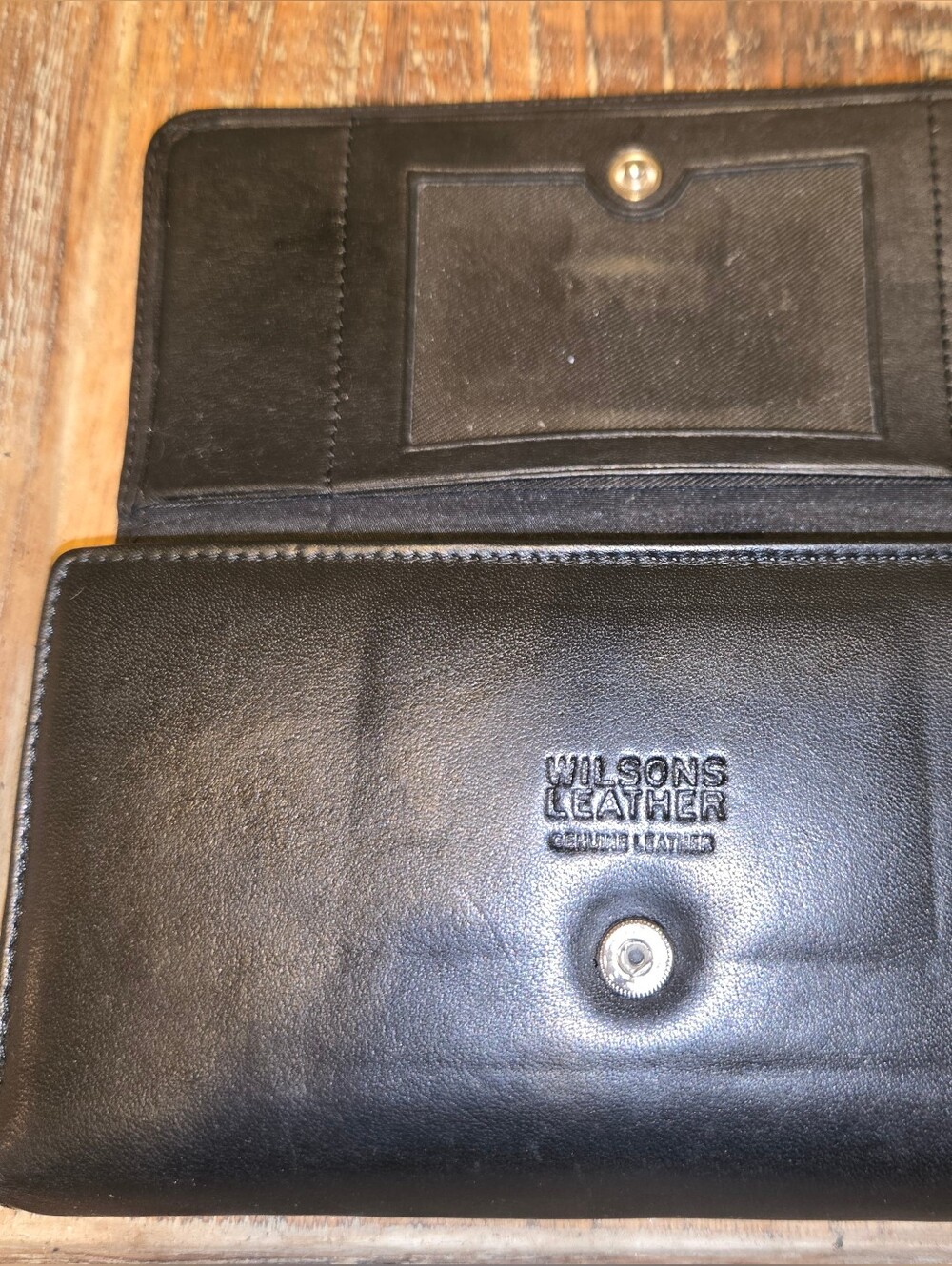 Vintage Wilsons Leather Women's Framed Kisslock Clutch Wallet Black Checkbook